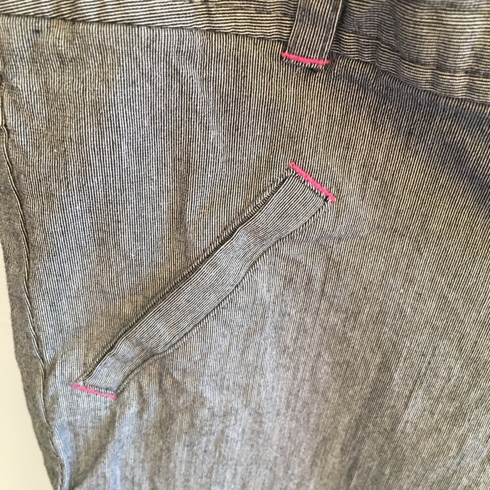 Cropped pants - Picture 2 of 6